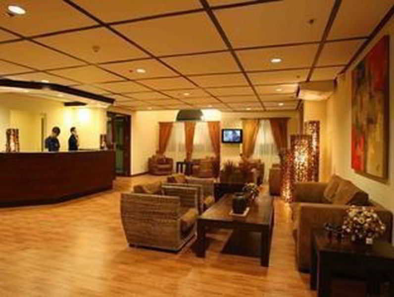 Microtel By Wyndham Cabanatuan Interior photo